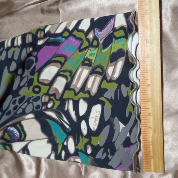 Haystacks NWOT size medium in bold boho pattern. - Picture 6 of 6